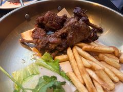 -大头虾越式风味餐厅(光明广场店)