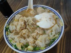 -胖子馄饨坊