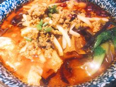 -粉家柳州螺蛳粉(杨宅路店)