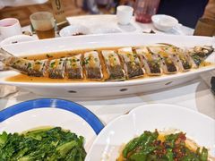 -香山湖家家宴(中山陵店)
