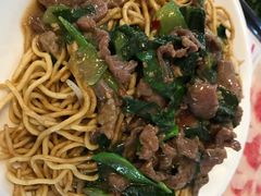 湿炒牛肉面-潮泰牛肉火锅 · 创于1992年(车公庙店)