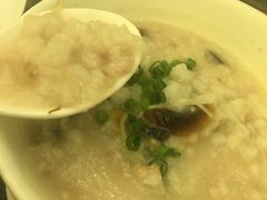 皮蛋瘦肉粥-汕头龙光喜来登酒店-采悦轩中餐厅