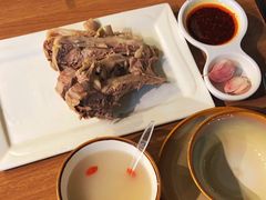 -贯贯吉·清真餐厅(浙江中路店)