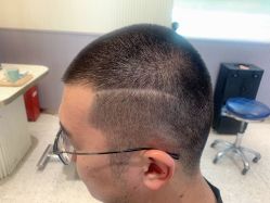 -PE SALON