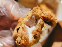 芝士味炸鸡-春熙台韩国料理·章鱼肥牛(西丽店)