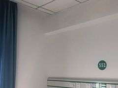 -苏州大学理想眼科医院