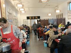 -聚首堂·特色小吃·肘子(什刹海德胜门店)