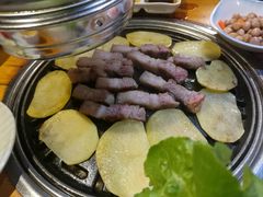 -唯成•韩国炭火烤肉 유성고기