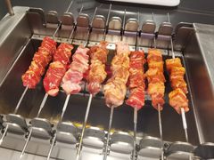 -呼伦一只牛·烧串酒场(陆家嘴店)