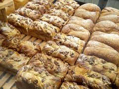 -Dough&Joe团憩(瑞虹天地月亮湾店)