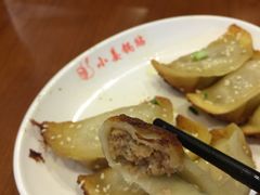 -小姜锅贴(凤凰街店)