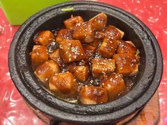 石锅香芋-侬佳蒸菜馆(听潮店)