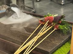 -鹿鸣山草本茶香火锅(园西路店)