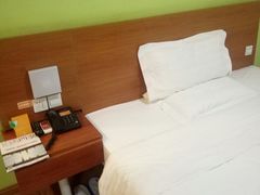 大床-7天优品·南京东南大学鼓楼医院店