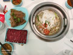 -季季红火锅(柳州城中万达二店)