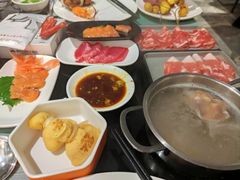 -梅园国际大酒店·自助餐厅(光明港店)