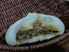 孜然肉包子-清真石家包子(大皮院总店)