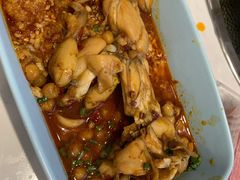 -蛙两只美蛙鱼头火锅(恒茂店)