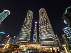 -陆家嘴空中步行连廊