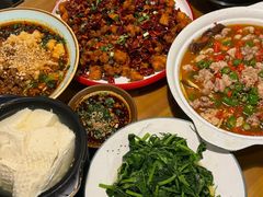 -重庆石磨豆花庄(乔庄店)