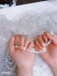 -蜜丝卡伦美甲美睫半永久