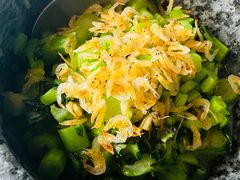 广东菜心炒虾皮-野蔓果·山野菜(西湖景区·龙井茶田店)