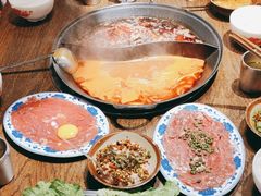 -萍姐火锅·公路夜市(武汉首店)