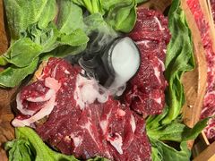 长寿乡豌豆尖吊龙-左庭右院鲜牛肉火锅(环球港店)