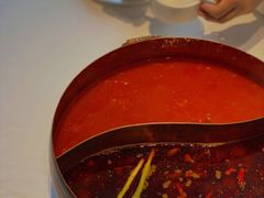 招牌红蕃鸳鸯锅-漾亚·雍雅合鲜(鹭岛店)