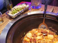 -山河屯铁锅炖(哈西站店)