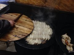 招牌锅贴-黄阿姨锅贴大王(万航渡路店)