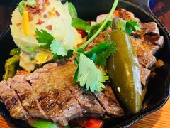 法式达扒牛肉-Chili's Cafe&Bar奇利斯(滨江店)