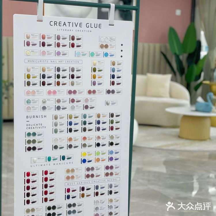 敲温油的网红裸色美甲💅你get了吗❓