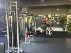 -耀恒健身(南浦地铁店)