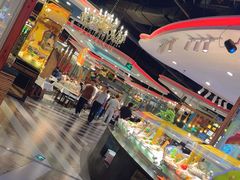 -四海一家自助餐(益田假日广场店)