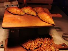 -上海滴水湖皇冠假日酒店