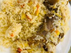 -马尔龙新疆饭店·清真(瑞景店)