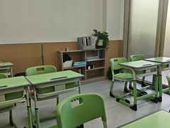 -赵汝飞练字硬笔书法(万宝财富商业广场店)