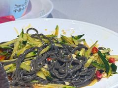 -小鱼小牛(世欧广场店)