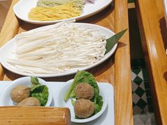-煲大王猪肚鸡·椰子鸡火锅(红谷滩万达店)