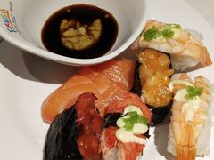 -领鲜活海鲜榴莲自助火锅(东门店)