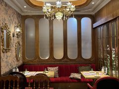 -秘密旅行Bonjour(黑金冠 江南西店)