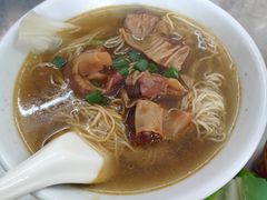 牛腩面-定益美食店