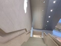 -Apple零售店(玄武湖店)