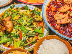 -先启半步颠·川菜小炒