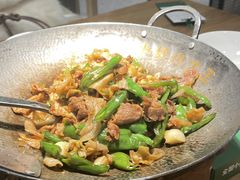 -费大厨辣椒炒肉(万家丽一店)