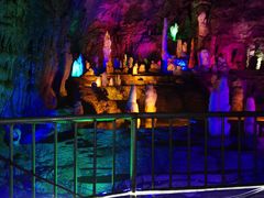 -泰安地下龙宫景区