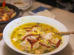 豆花酸菜鱼-新发现(苏州中心商场店)