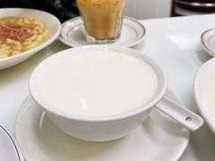 蛋白炖鲜牛奶-澳洲牛奶公司(佐敦店)