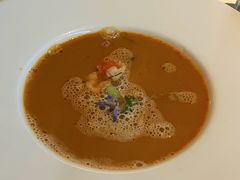 -广州塔卢特斯法国旋转餐厅